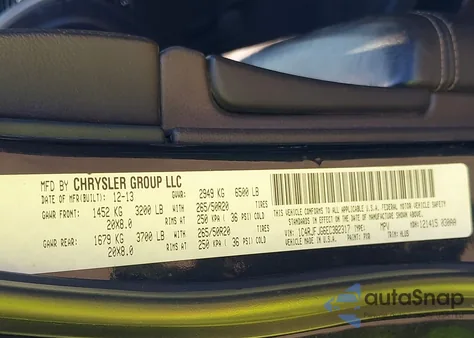 2014 Jeep Grand Cherokee Summit z USA, uszkodzony, nr VIN 1C4RJFJG6EC382317